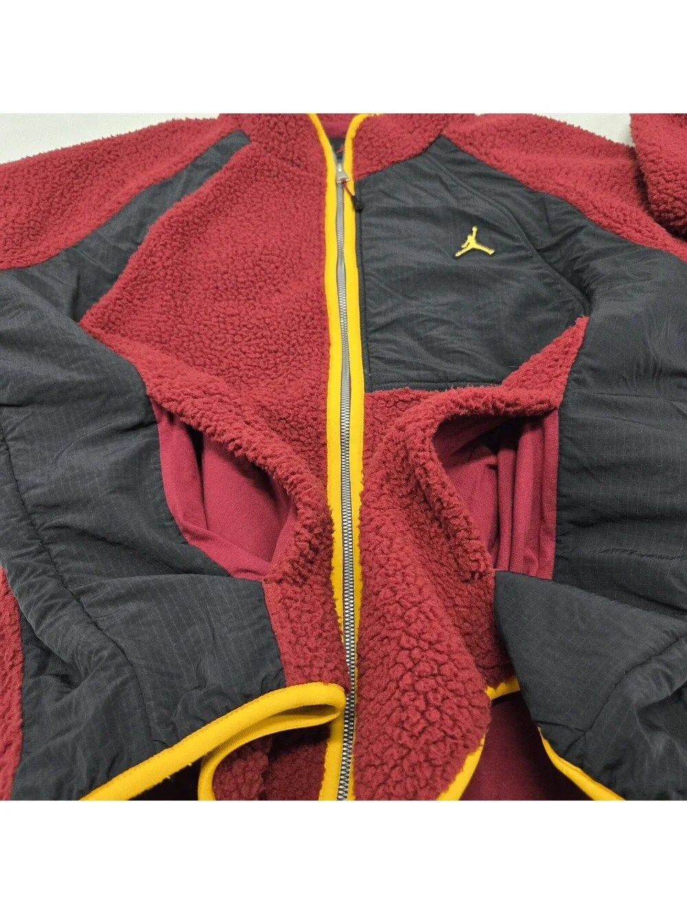 Men's LARGE Nike Air Jordan Full-Zip Black/Burgundy/Orange Sherpa Fleece Jacket
